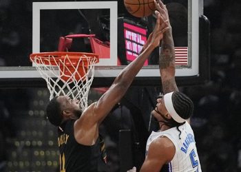 Cavaliers push past Magic 106-94