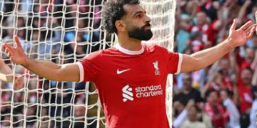 Salah scores as Liverpool sunks Hotspur 4-2