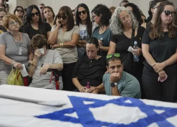 Sirens sound in Tel Aviv as Hamas fires rockets from Gaza