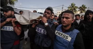 Arab media succeeded in uncovering Israeli crimes in Gaza 2 - Egyptian Gazette Arab media succeeded in uncovering Israeli crimes in Gaza 1 - Egyptian Gazette