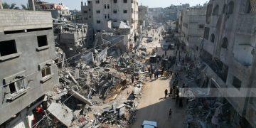 Israeli violent bombardment kills, injures dozens in Gaza