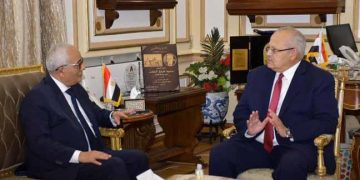 Education min., Cairo University president discuss tech education collaboration