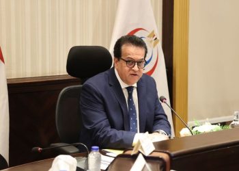 Health min. launches 2nd phase of early detection of tumors in 9 governorates