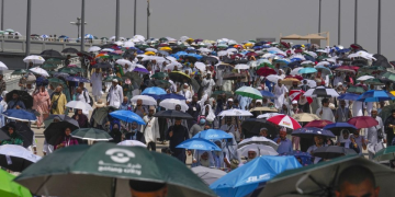 Muslim pilgrims wrap up Hajj