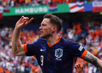 Weghorst reprises super sub role to offer Dutch plan B at Euros