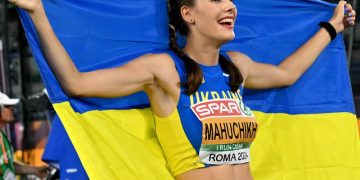 Yaroslava retains Euro Athletics title