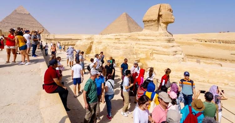 Tourism Ministry refutes claims of MrBeast renting Giza Pyramids for filming 1 - Egyptian Gazette