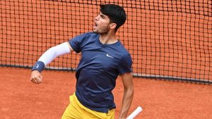 Jabeur, Tsitsipas, Alcaraz reach French Open quarters 4 - Egyptian Gazette