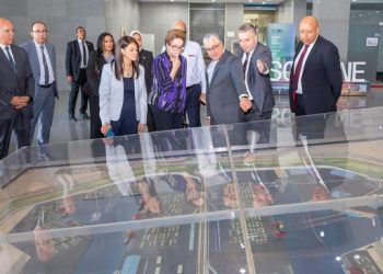 Int’l co-operaiton min., NDB president inspects SCZONE