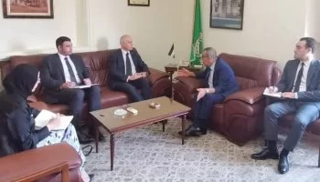 AL holds meeting with PLO delegation