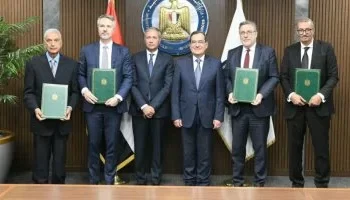 Petroleum min.: Establishing new company to produce 1 million tons of phosphate annually