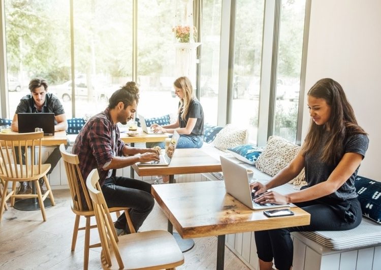 What the Tech: Is free public WiFi safe to use? 1 - Egyptian Gazette