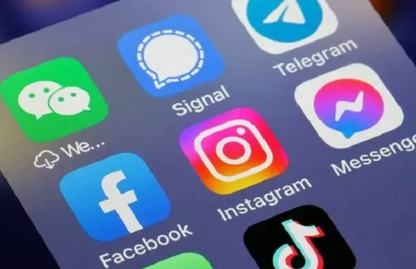 Meta's Facebook attracting most young adults in 3 years 2 - Egyptian Gazette Meta's Facebook attracting most young adults in 3 years 1 - Egyptian Gazette