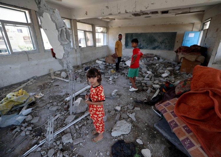 Israel bombs Gaza as minister poised to quit government 1 - Egyptian Gazette