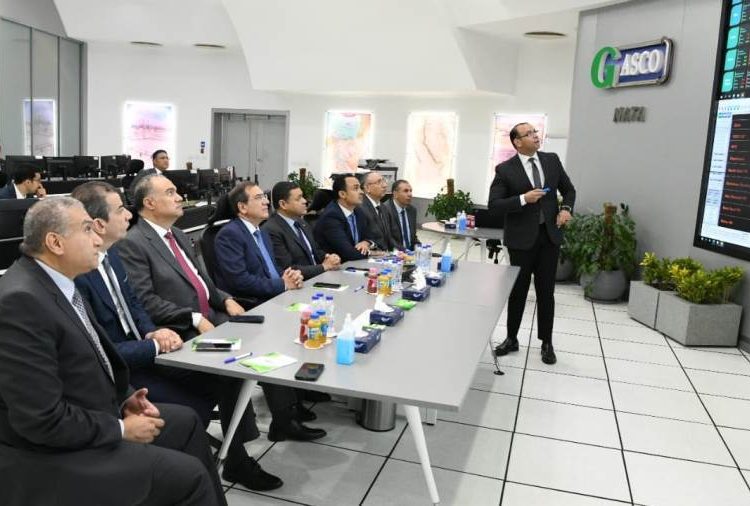 Petroleum minister follows up on gas consumption amidst hot weather wave 1 - Egyptian Gazette