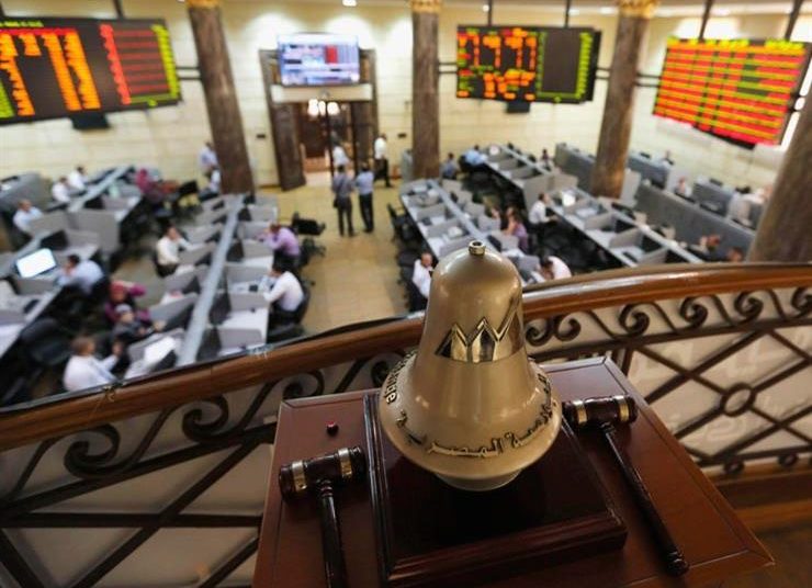 Slight decline in bourse indexes at close of Sunday's transactions 2 - Egyptian Gazette Slight decline in bourse indexes at close of Sunday's transactions 1 - Egyptian Gazette