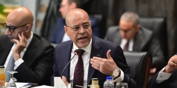 Labour min.: Top priority given to communication with expatriates, luring investments