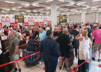 Global cyber outage grounds flights, hits banks, telecoms