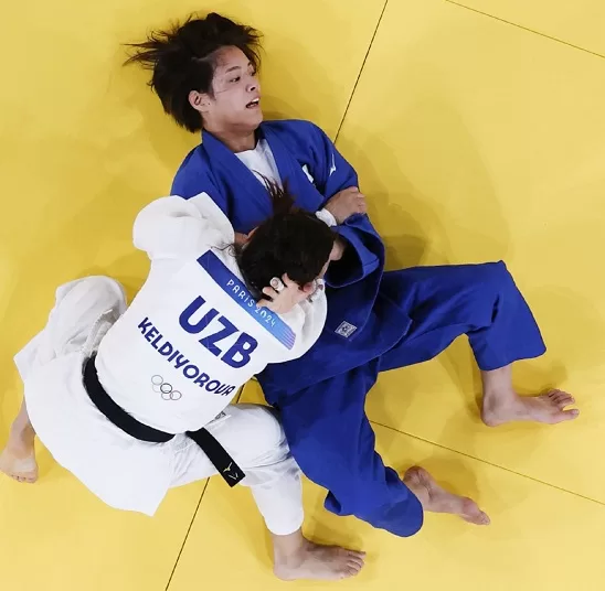 Defending champion Abe suffers defeat 1 - Egyptian Gazette