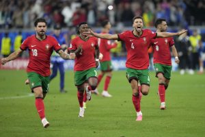 Martinez hails Ronaldo after win over Slovenia 15 - Egyptian Gazette