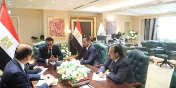 Health minister confers with deputies to outline plans of action