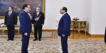 President Sisi swears in new government ministers