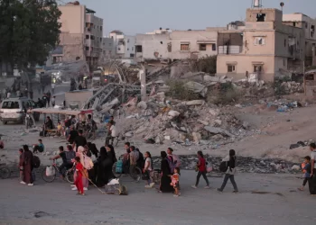 Israel orders Palestinians to flee Khan Younis, signaling likely new assault on southern Gaza city