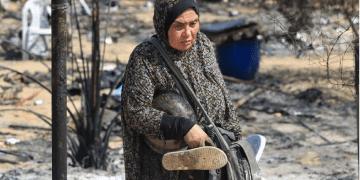 OCHA: At least 60,000 people displaced from east of Gaza City