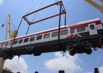 16 locomotives arrive at Alex. port from Hungary: Transport min.