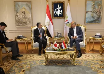 Hefny discusses air transport co-operation with Japanese envoy, JICA director