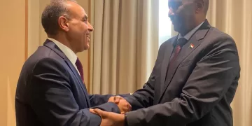 FM tells al-Burhan: Egypt is to continue helping Sudanese people to overcome current crisis