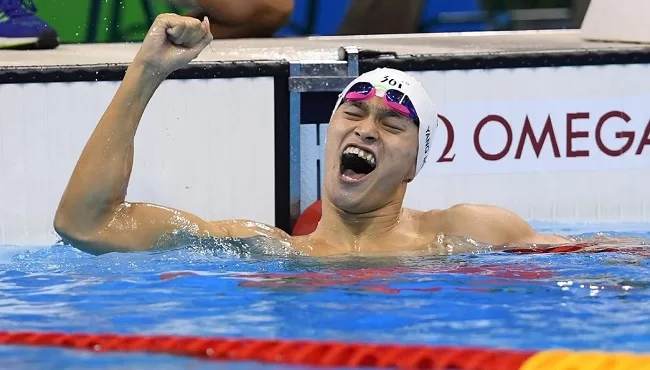 Yang wins on return from doping ban 1 - Egyptian Gazette Sun Yang