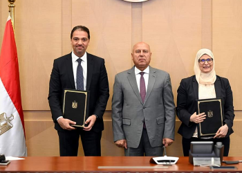 Industry min. witnesses inking MoU between IDA, Siemens company to develop local manufacturing