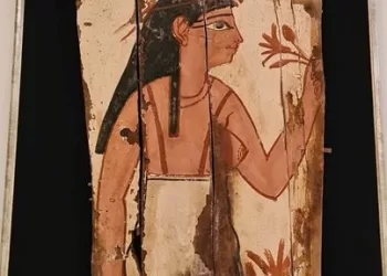 Egypt recovers 3 artifacts from the Netherlands