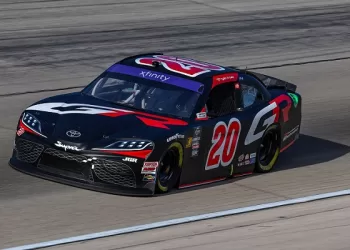 Truex secures Xfinity victory