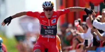 Van Aert wins Vuelta stage 7