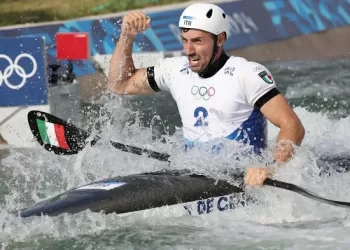 Italy’s Gennaro grabs kayak gold