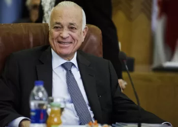 President Sisi offers condolences over death of former FM Nabil el Araby
