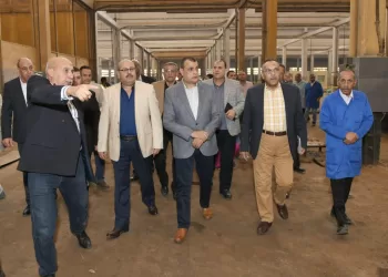 Military production min. lauds Military Factory 27 role in making military, civilian products