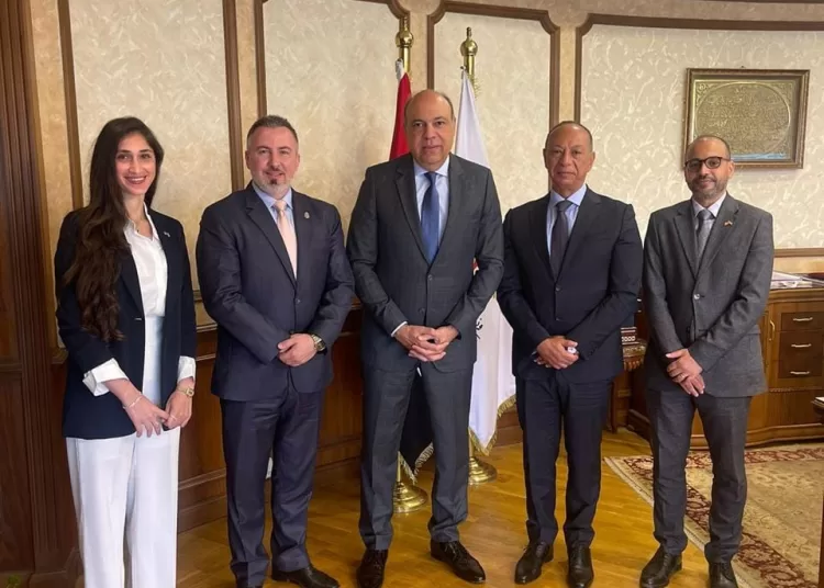 Aviation minister discusses bilateral co-operation with US-CBP regional attaché 2 - Egyptian Gazette Aviation minister discusses bilateral co-operation with US-CBP regional attaché 1 - Egyptian Gazette