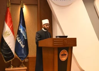 Suez Canal icon of achievement: Awqaf min.