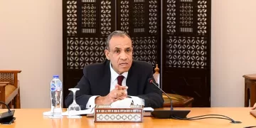 FM holds contacts with his Saudi, UAE, Turkish counterparts to contain regional tension