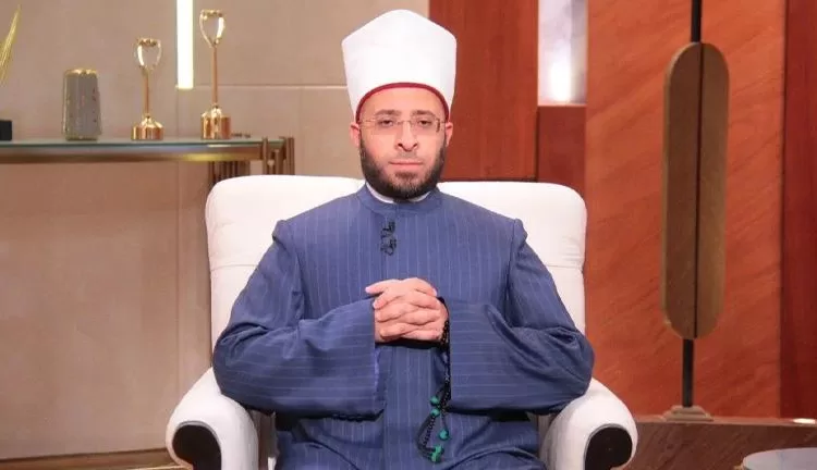 Woman 'pillar' for success in life: Awqaf min. 1 - Egyptian Gazette