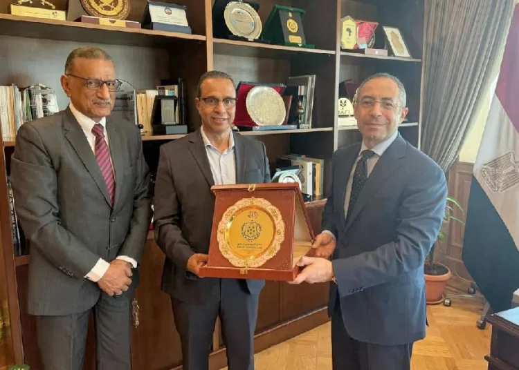 Egyptian amb. receives Ismaily Club delegation in Doha 1 - Egyptian Gazette
