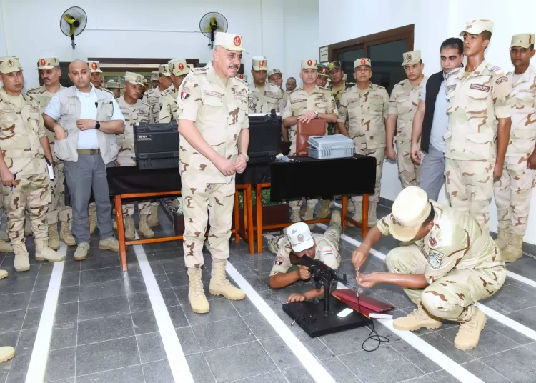CoS Khalifa inspects training stages at NCO Institute 1 - Egyptian Gazette