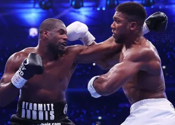 Joshua pledges to fight on after defeat to Dubois 