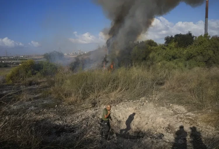 A missile fired by Yemen’s rebels lands in Israel and triggers sirens at international airport 1 - Egyptian Gazette