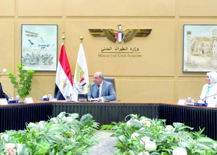 Minister of Civil Aviation Sameh el-Hefny during his discussions on Sunday with a delegation from China Gezhouba Group Co., Ltd., affiliated to China Energy.