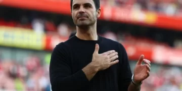 Arteta picks Arsenal for three more years