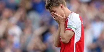 Can a depleted Arsenal cope, and can Man United avoid another loss?